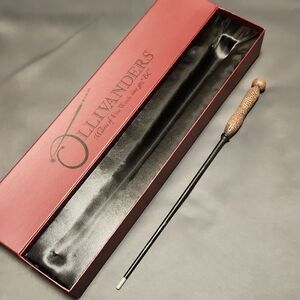 Ollivanders Ivy 11 Wand